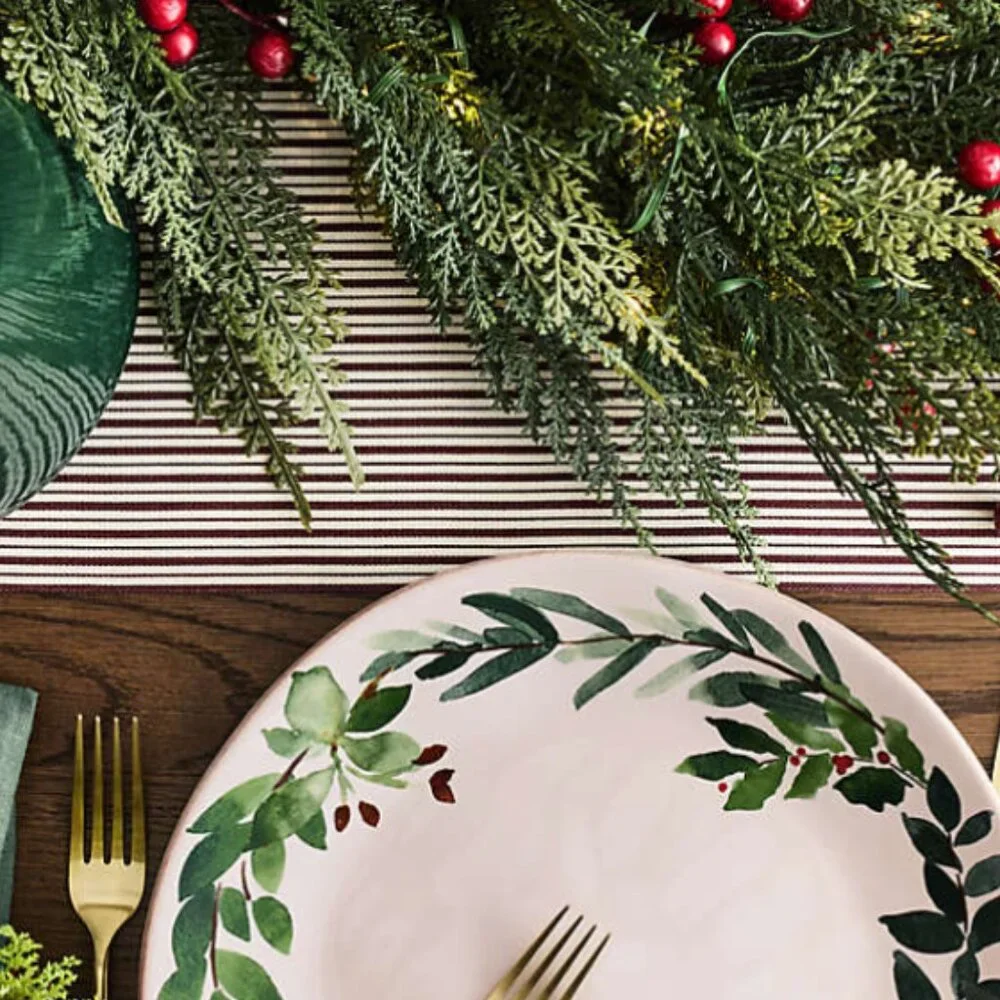 Crate & Barrel Aspen 90